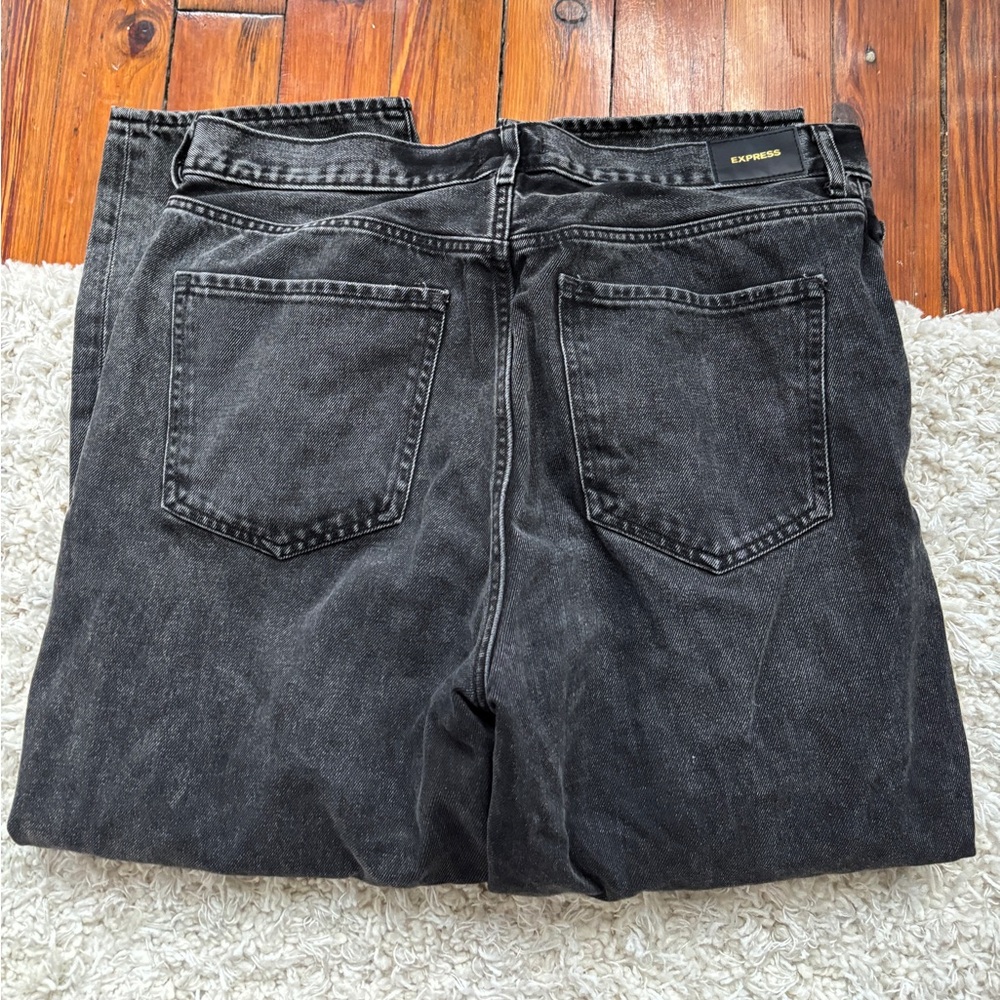 Express straight ankle high rise denim jeans black

size 14